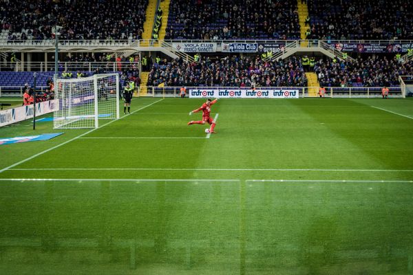 Goalkeeper’s Goal Kick at Stadio Artemio Franchi